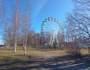 парк весной