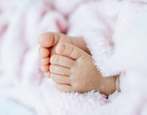 Новорожденный ребенок