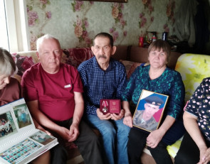 родные погибшего бойца помнят его