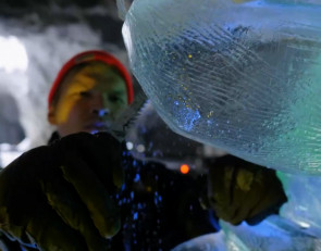 скульптуры изо льда