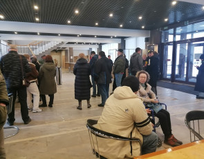 участники слушаний