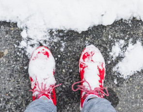 снег кроссовки