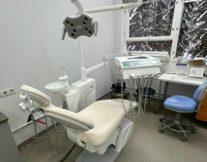 стоматолог_лечение_зубы