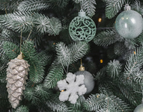 елка_новый_год_шарики