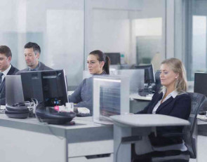 сотрудники банка