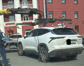 Эвакуация машин в центре Петрозаводска