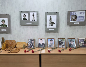 выставка в библиотеке