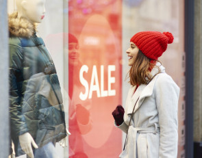 вывеска не по-русски