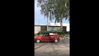 поврежденный авто