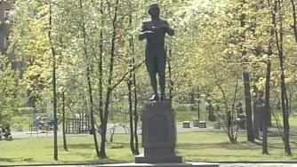 Державин памятник