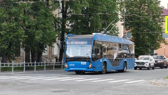 Троллейбус на улице Петрозаводска