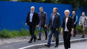Шандалович проверяет ремонт дороги в Медгоре