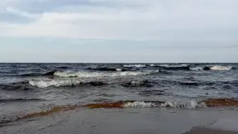 вода