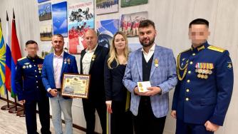 Участники ансамбля "Русский романтик"