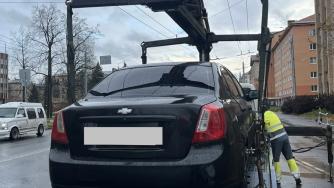 Автомобиль на эвакуаторе