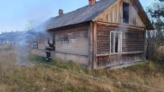 пожар в нежилом доме