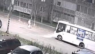Полуголый неадекват