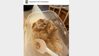 червяк в каше