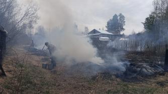 Пожар в поселке Гимолы