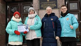 Глава и студенты