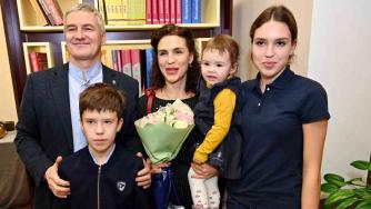 Глава Карелии на встрече день матери