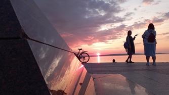 Лето на набережной