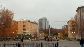 скульптура Молекула