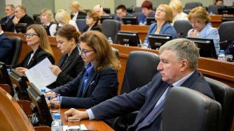 депутаты ЗС