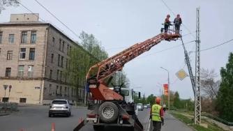Монтаж опоры освещения