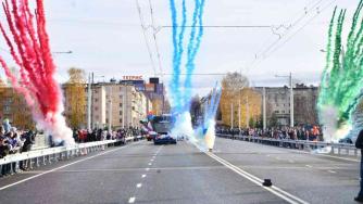 открытие Лобановского моста