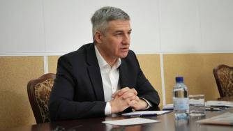 Парфенчиков ведет прием граждан