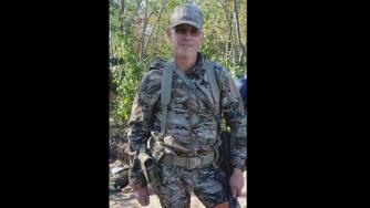 боец