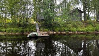 Соддер, дом на берегу реки 