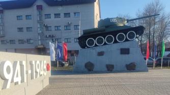 Танк на Первомайском проспекте, Петрозаводск