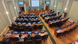 Заседание парламента