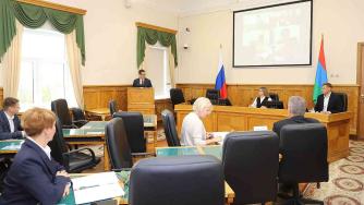 депутаты законодательного собрания