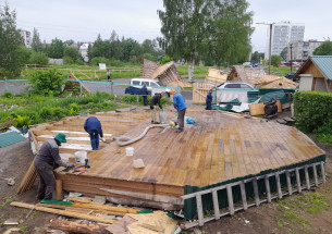 Шатровый храм перевезли с Ключевой на Древлянку