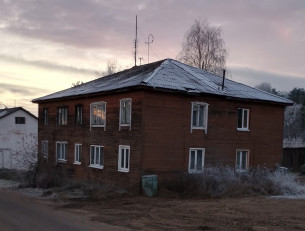 дом в Эссойле с протекающей крышей
