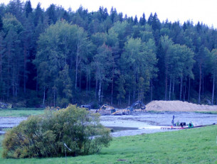 Работы на берегу Ладоги