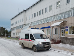 скорая у больницы