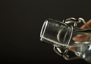 Бутылка алкоголя