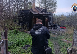 сгоревший дом
