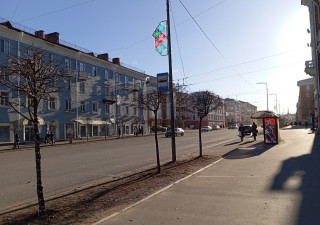 весенний вечер в городе