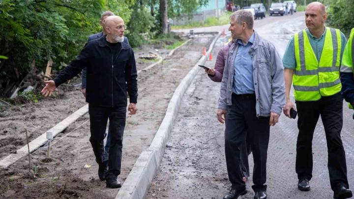 Элиссан Шандалович