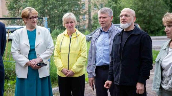 Элиссан Шандалович