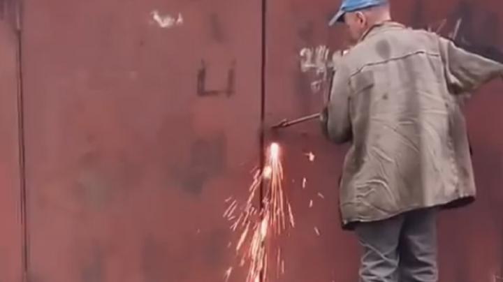 Снос гаражей