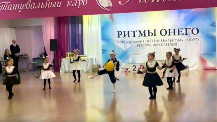 Танцы клуб Ритм