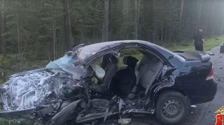 разбитый в ДТП автомобиль