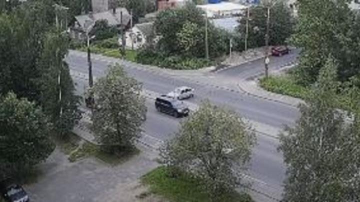 камера
