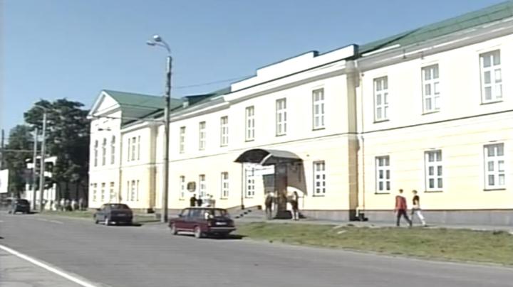 здание музея ИЗО